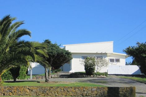 Photo of property in 52/3 Futter Street, Foxton, 4814