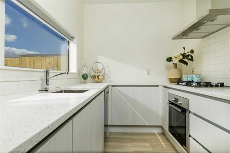 Photo of property in 18 Raymond Grace Avenue, Huapai, Kumeu, 0810