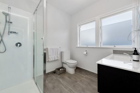 Photo of property in 11 Hillary Street, Chedworth, Hamilton, 3210