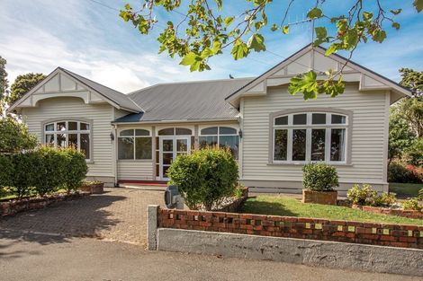 Photo of property in 42 Wakefield Street, Westport, 7825