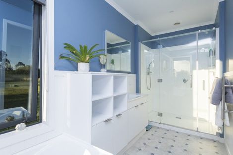 Photo of property in 32 Hillview Terrace, Mangapapa, Gisborne, 4010