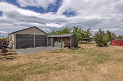 Photo of property in 1 Whitcombe Place, Darfield, 7571