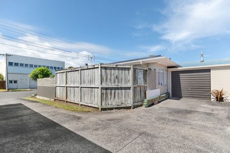 Photo of property in 5/36 Hine Street, New Plymouth, 4310