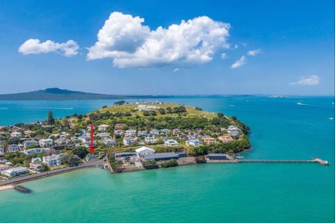 Photo of property in 62 King Edward Parade, Devonport, Auckland, 0624