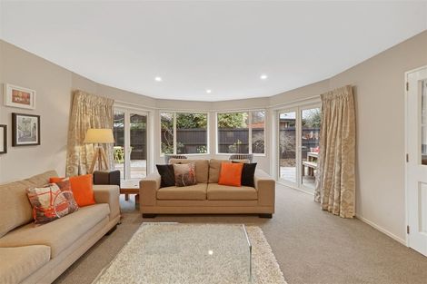 Photo of property in 43 Apsley Drive, Avonhead, Christchurch, 8042