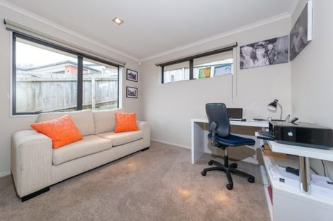 Photo of property in 61 Tiriwa Drive, Massey, Auckland, 0614