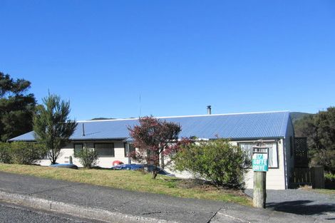 Photo of property in 17 Goffe Drive, Haruru, 0204