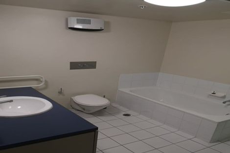 Photo of property in 21 Cambridge Terrace, Christchurch Central, Christchurch, 8013