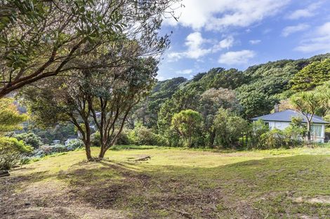 Photo of property in 102 Sidlaw Street, Strathmore Park, Wellington, 6022