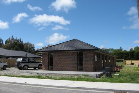 Photo of property in 54 Railway Road, Rangiora, 7400