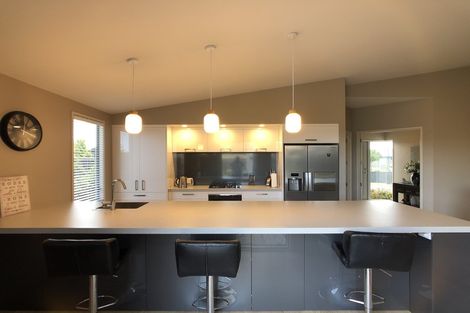 Photo of property in 4 Pania Place, Poraiti, Napier, 4112