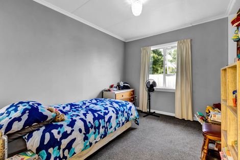 Photo of property in 122 South Road, Spotswood, New Plymouth, 4310