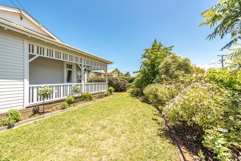 Photo of property in 17 Gonville Avenue, Gonville, Whanganui, 4501