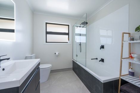 Photo of property in 18 Drayton Street, Richmond, 7020