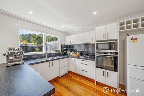Photo of property in 9 Peel Place, Wainuiomata, Lower Hutt, 5014