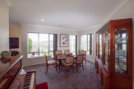 Photo of property in 10 Didsbury Grove, Churton Park, Wellington, 6037