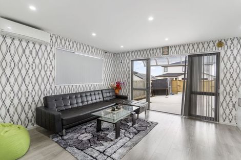 Photo of property in 54 Lime Hill Rise, Flat Bush, Auckland, 2019