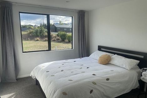 Photo of property in 24 Grandview Road, Lake Hawea, 9382