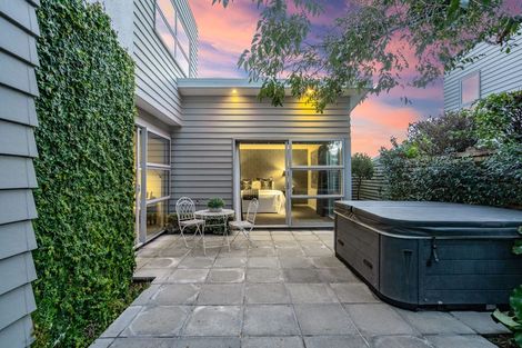 Photo of property in 180 Condell Avenue, Papanui, Christchurch, 8053