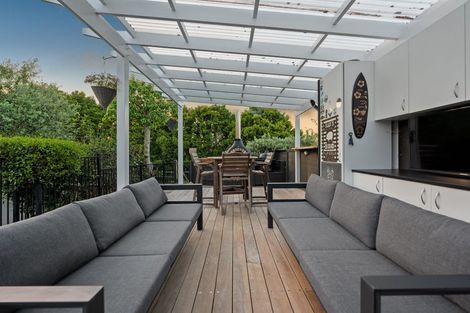 Photo of property in 48 Marlborough Avenue, Glenfield, Auckland, 0629