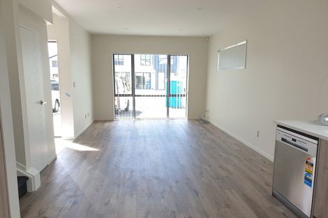 Photo of property in 77 Bellbird Street, Papakura, 2110