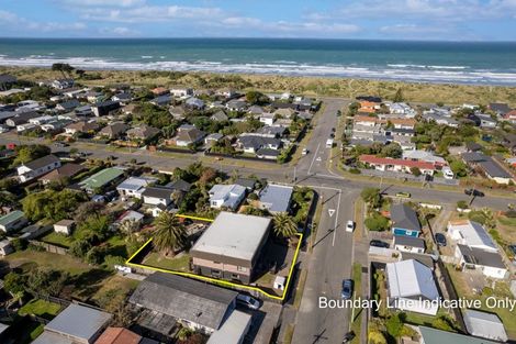 Photo of property in 22 Sandra Street, South New Brighton, Christchurch, 8062