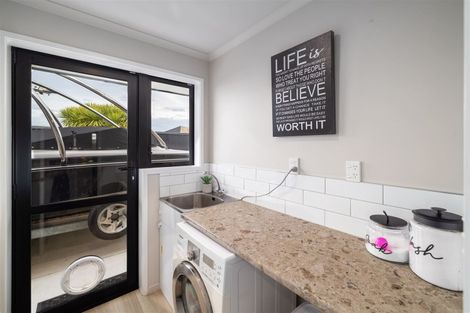 Photo of property in 409 Breezes Road, Aranui, Christchurch, 8061