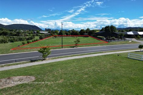 Photo of property in 5 Pukatea Lane, Kinloch, Taupo, 3377