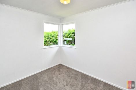Photo of property in 11 Royal Arch Place, Rosehill, Papakura, 2113