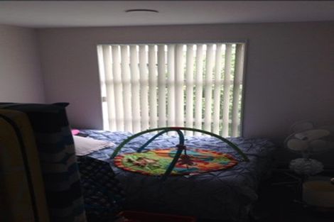 Photo of property in 63 Phar Lap Crescent, Takanini, 2112