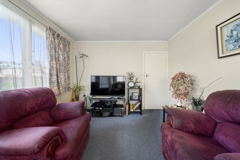 Photo of property in 2/95 Clouston Park Road, Clouston Park, Upper Hutt, 5018