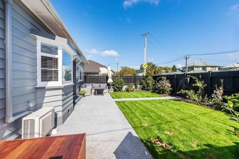 Photo of property in 62 Oxford Street, Tawa, Wellington, 5028