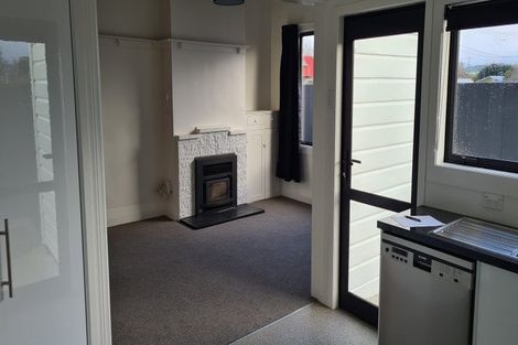 Photo of property in 4 Cross Street, Milton, 9220