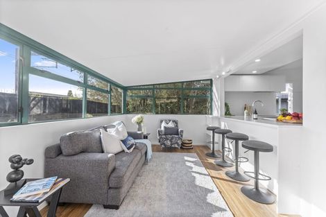 Photo of property in 24a Tahi Terrace, Glen Eden, Auckland, 0602