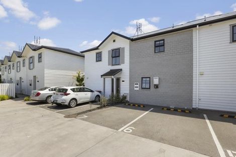 Photo of property in 3/135 Silverdale Road, Hillcrest, Hamilton, 3216