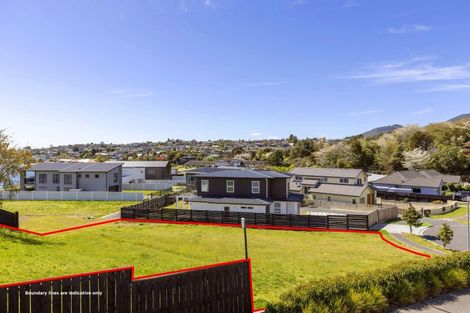 Photo of property in 4 The Moorings, Two Mile Bay, Taupo, 3330