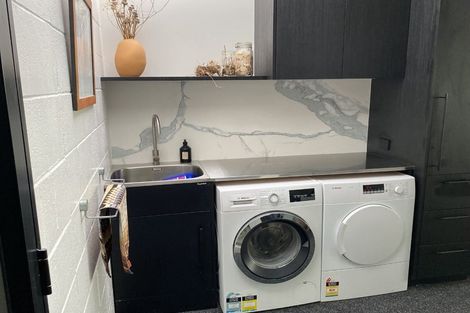 Photo of property in 158 Oceanview Road, Mount Maunganui, 3116