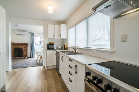 Photo of property in 1/9 Merriefield Avenue, Forrest Hill, Auckland, 0620