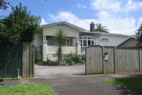 Photo of property in 180 Campbell Road, Greenlane, Auckland, 1061