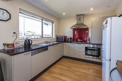 Photo of property in 1/219 Greers Road, Bryndwr, Christchurch, 8053