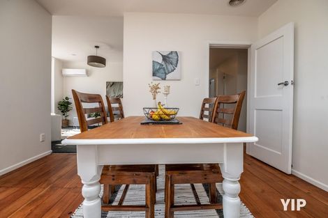 Photo of property in 15 Clifford Road, Johnsonville, Wellington, 6037