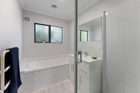 Photo of property in 167a George Street, Stokes Valley, Lower Hutt, 5019