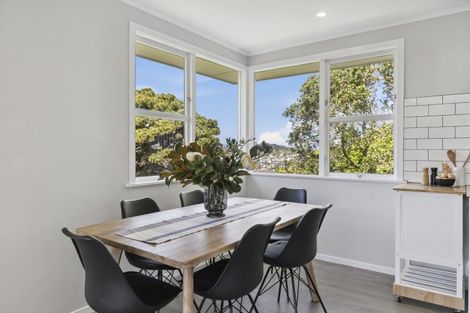 Photo of property in 83 Ironside Road, Johnsonville, Wellington, 6037