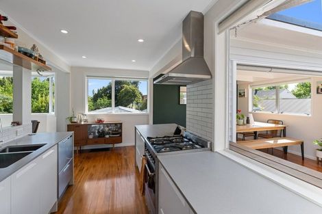 Photo of property in 13a Nikau Street, New Lynn, Auckland, 0600