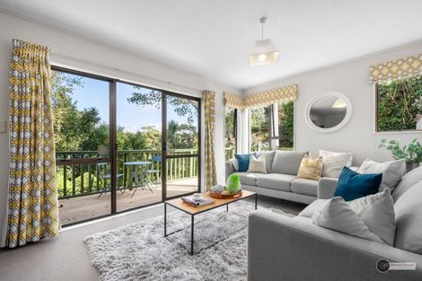 Photo of property in 2/51 Singers Road, Korokoro, Lower Hutt, 5012