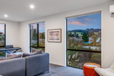 Photo of property in 25 Grandvista Drive, Green Island, Dunedin, 9018