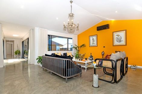 Photo of property in 137 Potae Avenue, Riverdale, Gisborne, 4010