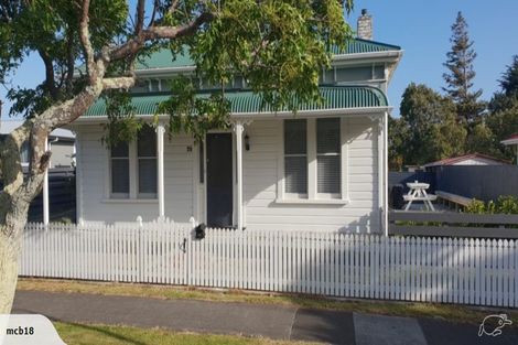 Photo of property in 29 Queen Street, Feilding, 4702