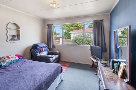 Photo of property in 31 Tongariro Street, Castlecliff, Whanganui, 4501