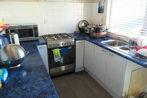 Photo of property in 3/61 Sunrise Avenue, Murrays Bay, Auckland, 0630